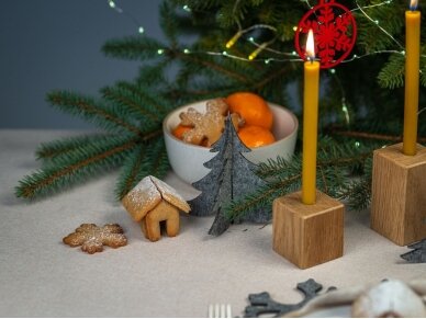 Kalėdiniai stalo papuošimai „Eglutė“, šviesiai pilka