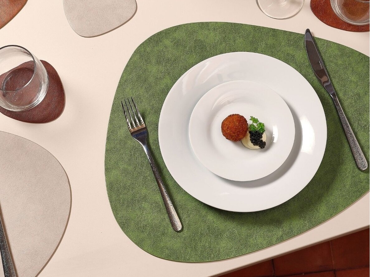 Leather Placemat round GREEN 1
