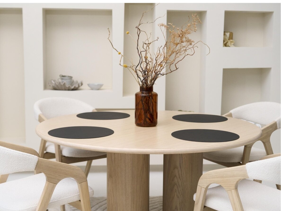Leather placemat for TOGO round black 1