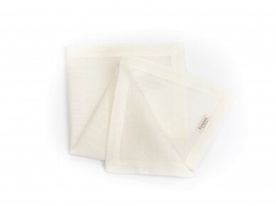 White napkin BUD 6
