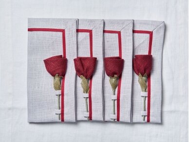 Servetėlių rinkinys pilkas „4 bordo rožės“