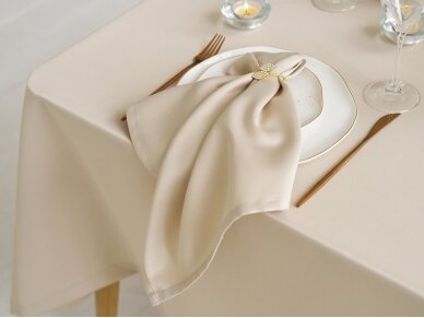 Latte colored tablecloth SATEN 6