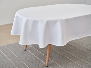 White, round tablecloth SATEN 1