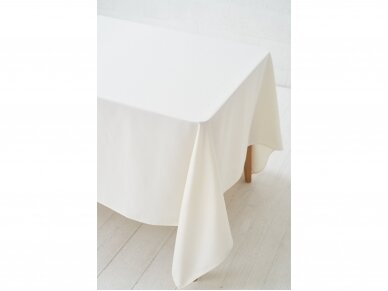 Stain resistant tablecloth SATEN, champagne colored 2
