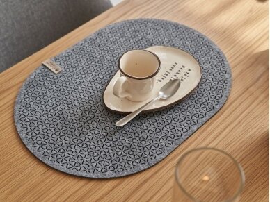 Felt placemat STELLE, oval shaped, gray colored 5