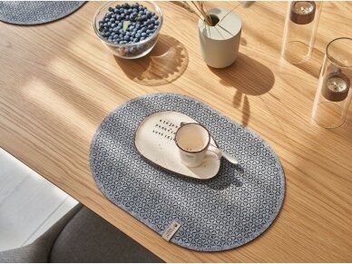 Felt placemat STELLE, oval shaped, gray colored 2