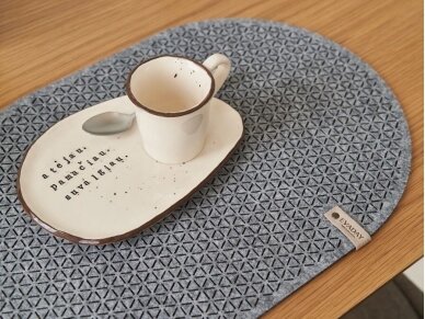 Felt placemat STELLE, oval shaped, gray colored 4